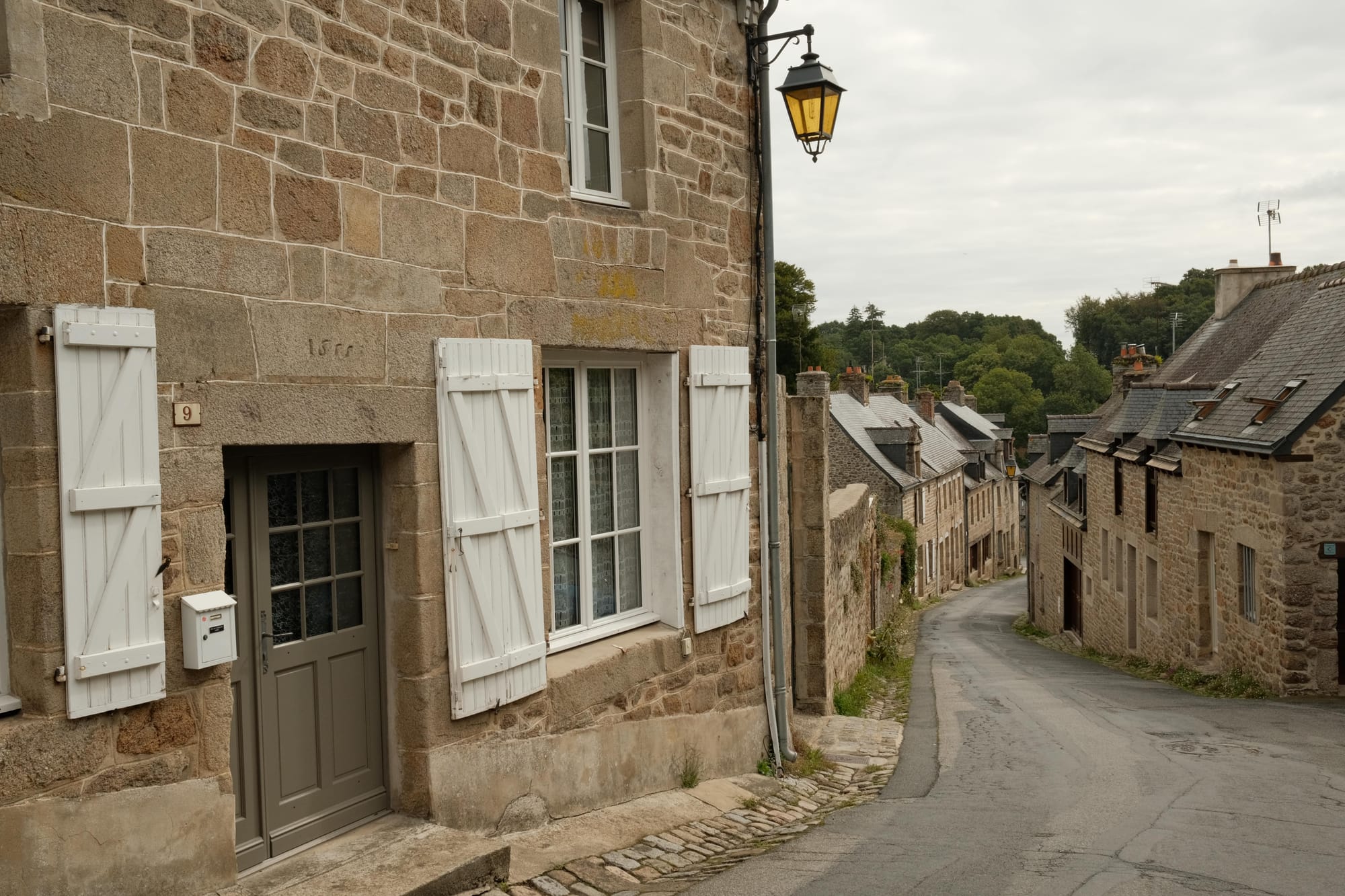 Typisches bretonisches Haus in Moncontour