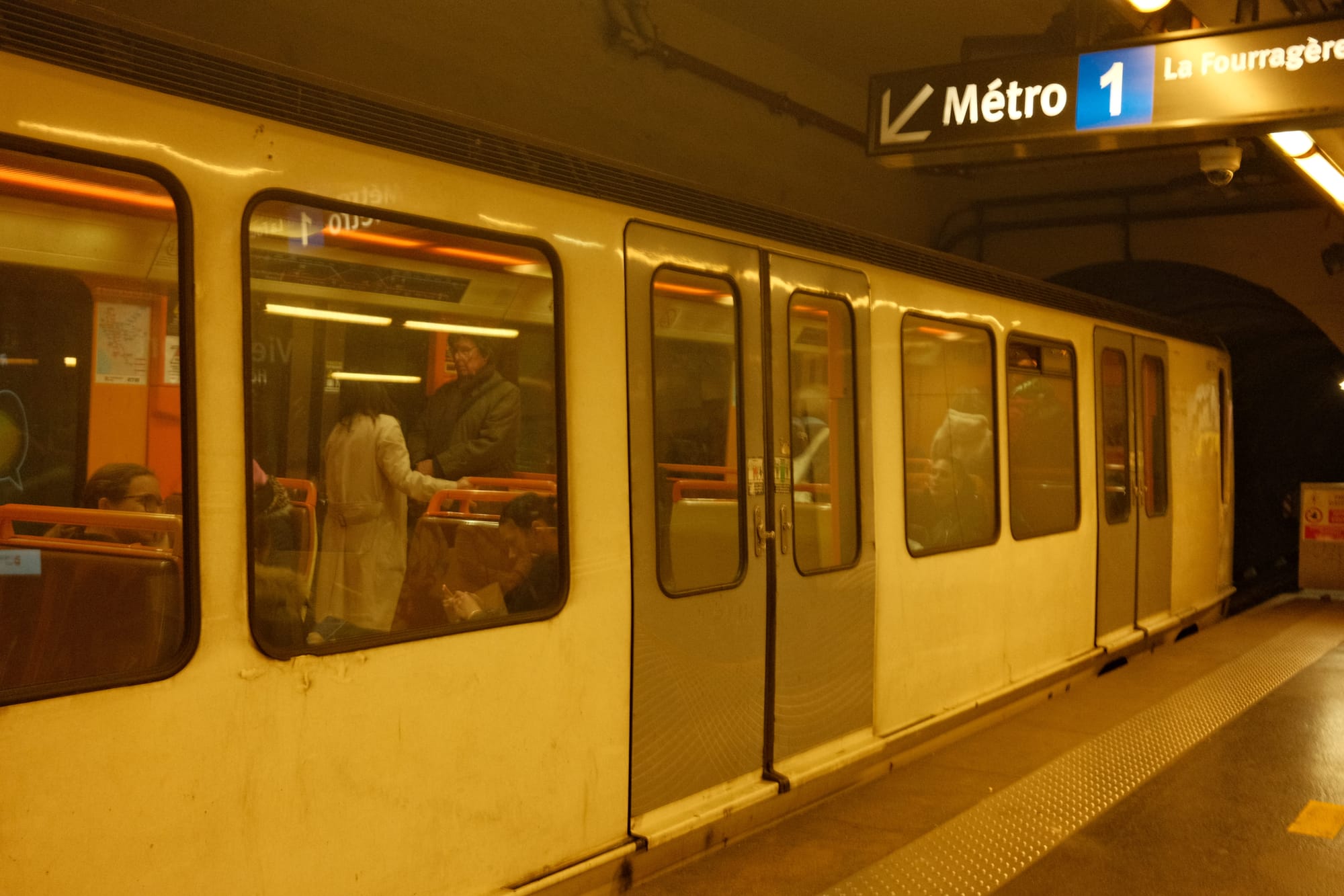 Metro in Marseille: Überhaupt nicht modern, aber es funktioniert