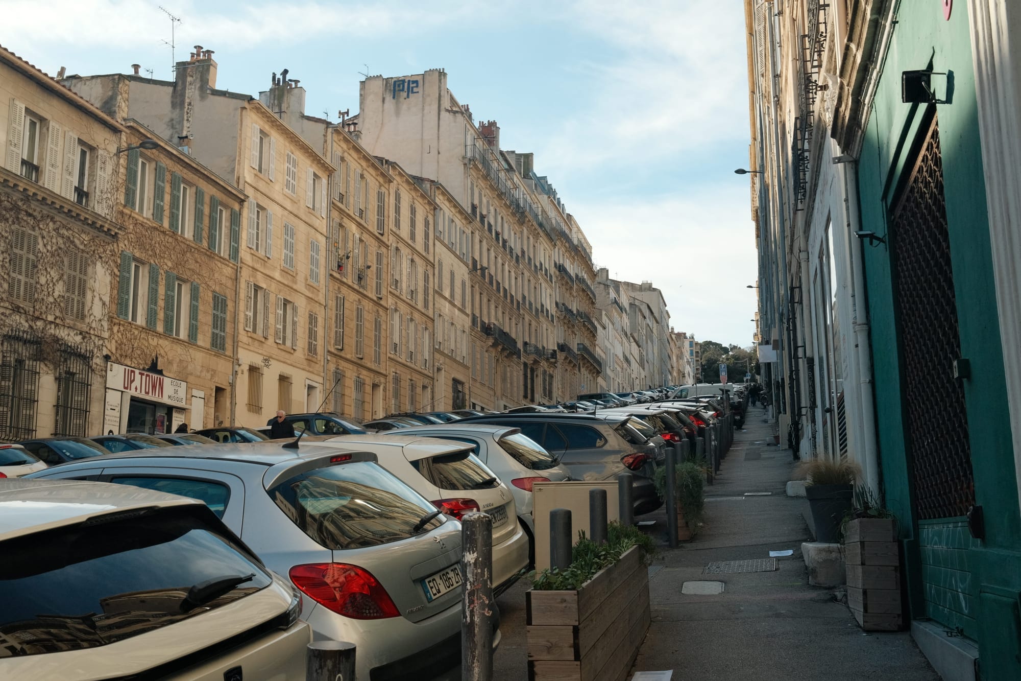 Fußweg vom Alten Hafen zur Basilika: Es geht steil bergauf!