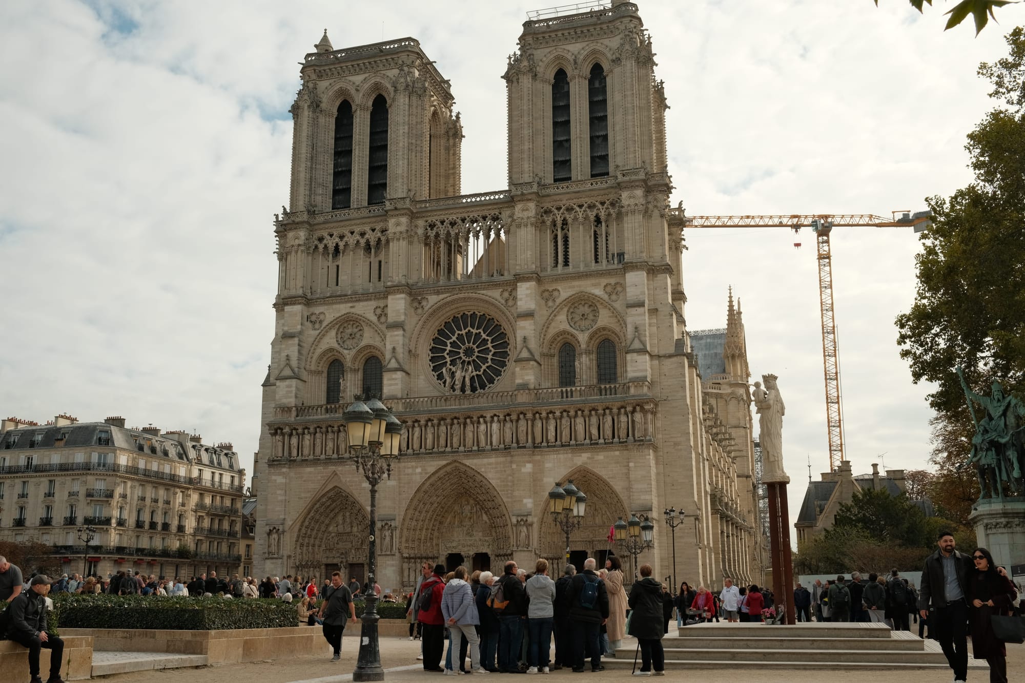Vorplatz von Notre-Dame de Paris