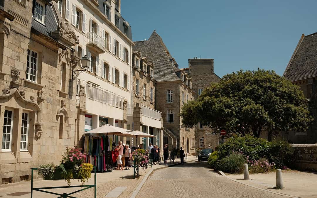 Entdecke die schönsten Städte der Bretagne (mit Karte)